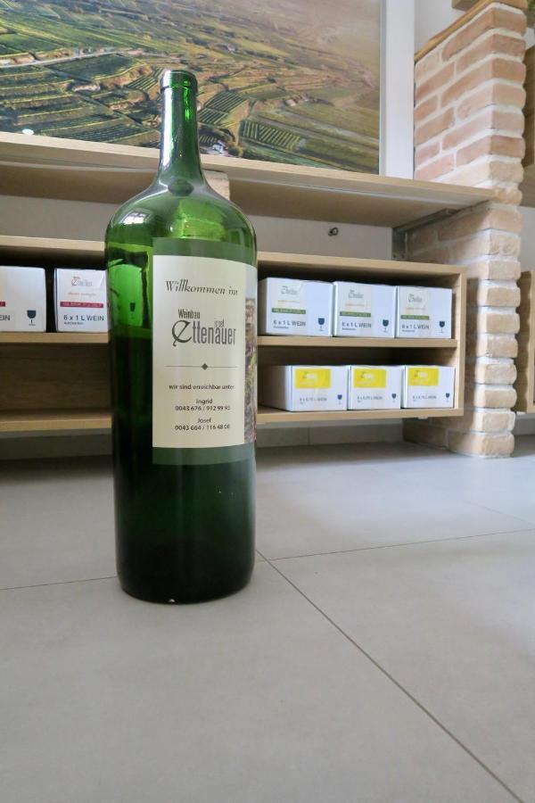 Weinbau Ettenauer Rohrendorf bei Krems Екстериор снимка