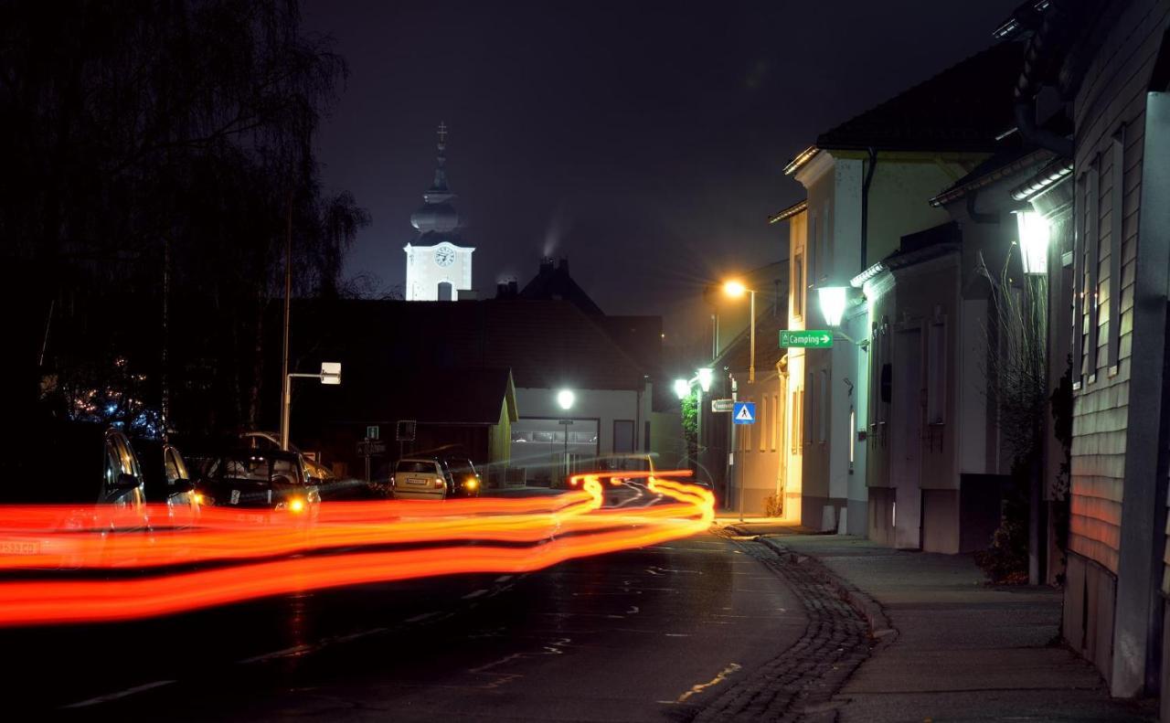 Weinbau Ettenauer Rohrendorf bei Krems Екстериор снимка
